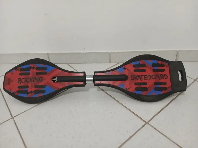 Skate de duas rodas 