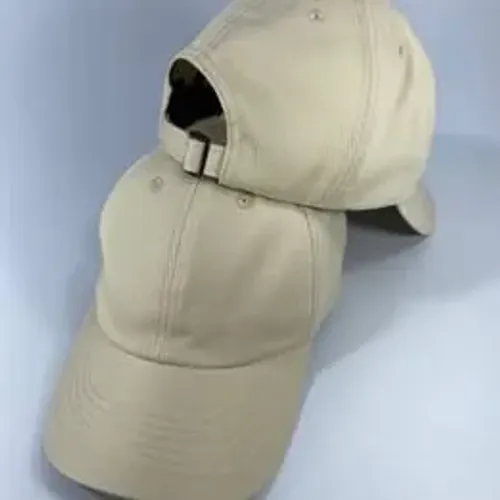 BONÉ DAD HAT LISO AREIA