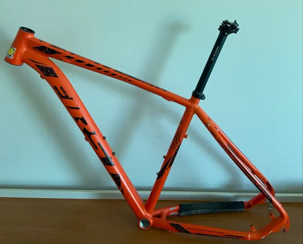 Quadro MTB first 19 L