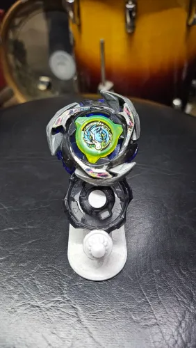 Beyblade X Pegasus Brave S4-55 HN