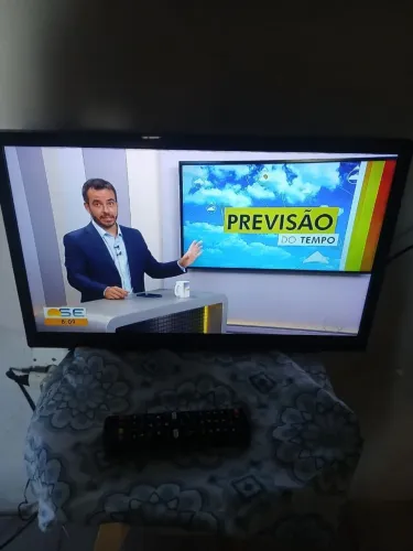 Televisão LG 22 polegadas toda boa não e smart