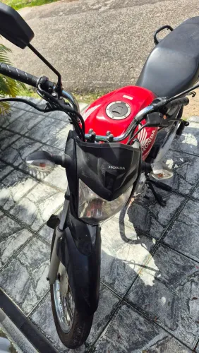 Moto único dono abaixo da fipe