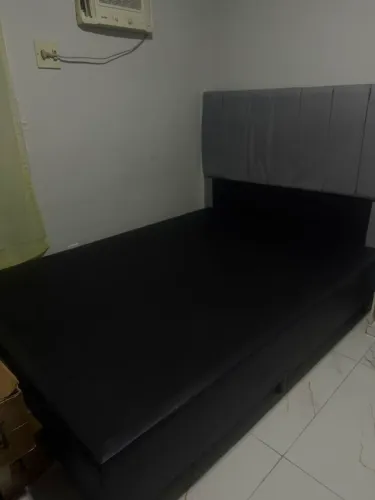 Vendo Base de Casal , MUITO BOA