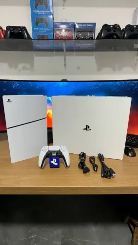 Playstation 5 Slim + 5 Jogos - Impecável - bom e barato