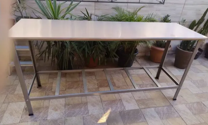 Mesa de inox 