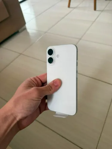 Iphone 16 branco 128gb nunca usado