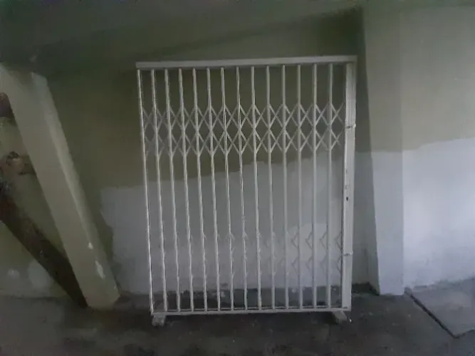 Porta Pantográfica