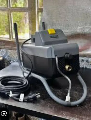 Lava-jato Karcher 585