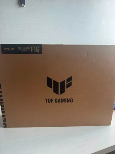 Notebook gamer Asus Tuf F16 RTX 4050 + i5 + 144Hz (LACRADO)