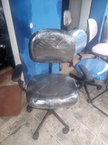 Cadeira secretária da giro flex 