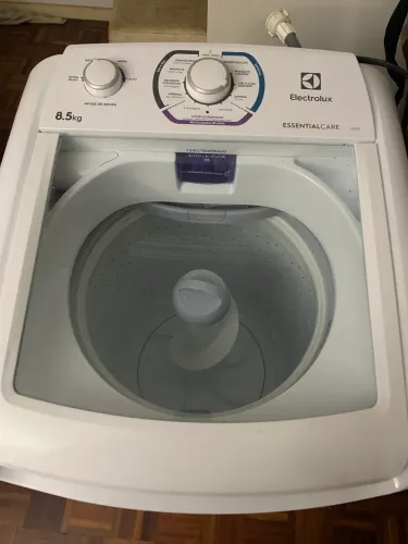 Máquina de lavar eletrolux