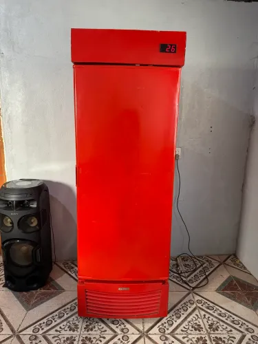 Expositor cervejeiro Fricon 565 Litros Marcador Digital Aceito Cartão 