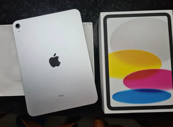 iPad 10 geração prata 64gb