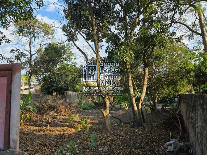 ITABORAÍ - Terreno 360M² no Centro de Manilha, rua da CAIXA Cod(284IV)