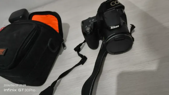 Câmera fotografica e filmadora Nikon l330