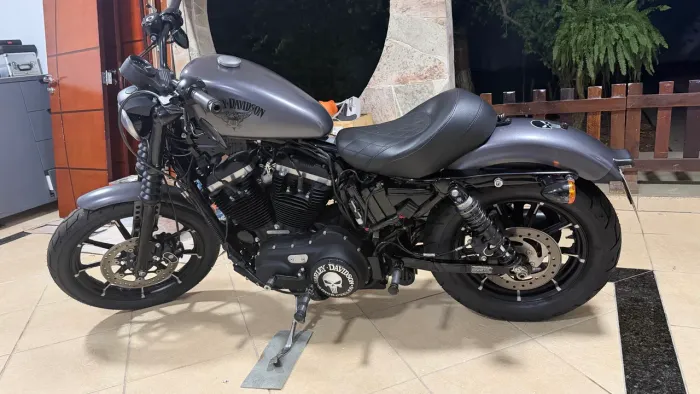 Harley-Davidson Iron 883