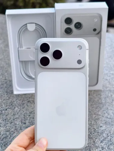 ? Apple iPhone 17 Pro Max 1TB Prata ? Novo lacrado com máximo armazenamento
