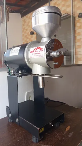 Moedor de café em ótimo estado