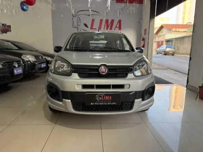 Fiat Uno Attractive 1.0 EVO Fire Flex 8V 5P 2021