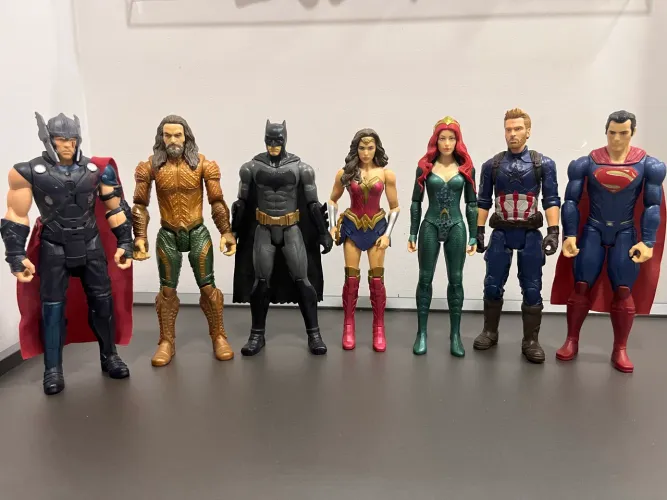 Brinquedos Super Heróis