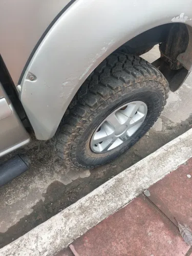 Mitsubishi L200 GLS 2.5 4X4 CD Diesel 2002