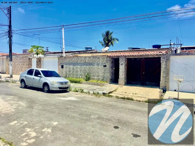 Casa para Venda em Maceió, Feitosa, 3 dormitórios, 2 suítes, 3 banheiros, 2 vagas