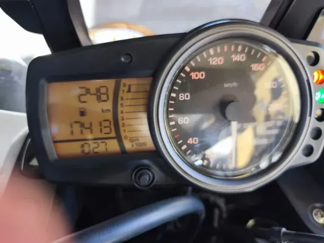 Oportunidade!!! GS650 SEMI NOVA!