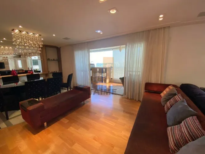 Apartamento 4 dorms 3 vagas na Rua Pio Xi, Alto de Pinheiros com varanda
