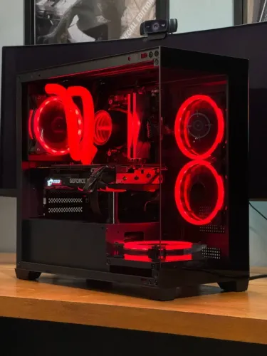 PC - Ryzen 7 - GTX 1080Ti - 16GB - NVME