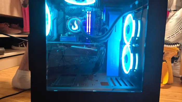 PC Gamer  i7 10ª Ger / 16GB RAM / RX 580 / ASUS TUF