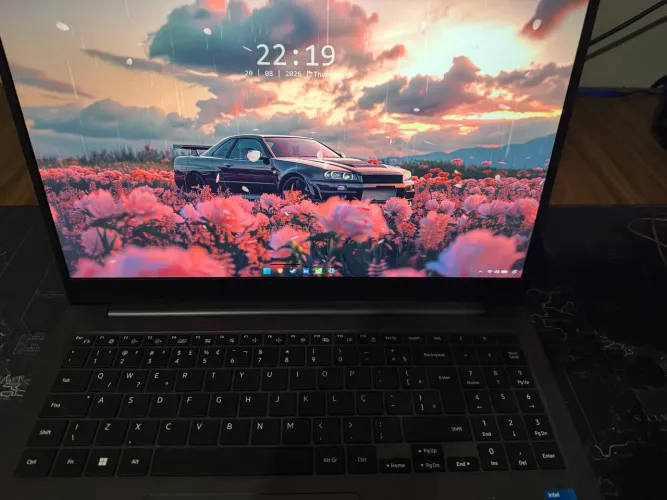 Samsung Galaxy Book2 i5 12ª Geração ? 8GB RAM + SSD 256GB
