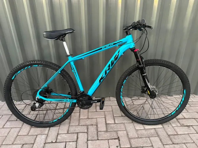 Bicicleta aro 29 freios a disco alumínio estado de nova