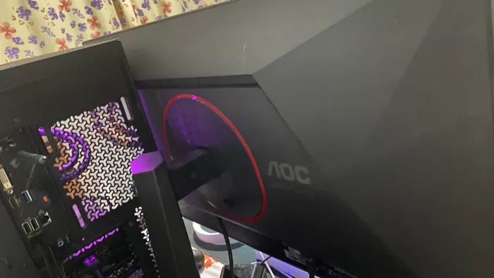 MONITOR GAMER AOC 27? 180HZ 0.5ms (ACEITO OFERTAS)
