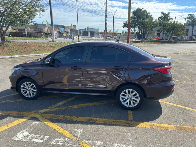 Fiat Cronos Drive 1.3 8V Flex 2022