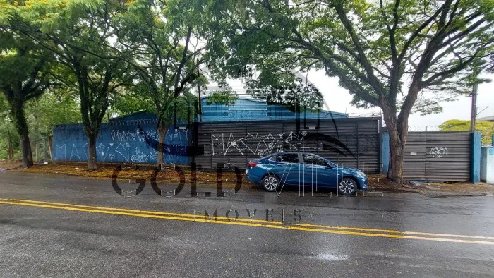 GA0188 - Alugo este galpão em Carapicuíba com 1.000 metros de terreno, 500 metros de área