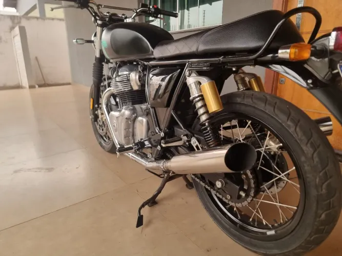 Ponteiras Esportivas Royal Enfield Interceptor / Continental/ Super Meteor
