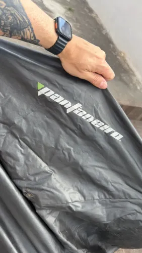 CAPA DE MOTO IMPERMEÁVEL