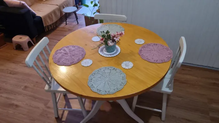 Mesa de jantar de madeira 1,20 de diâmetro