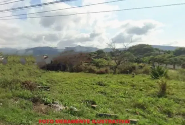Terreno para venda com 450 metros quadrados em Jaconé (Sampaio Correia) - Saquarema - RJ
