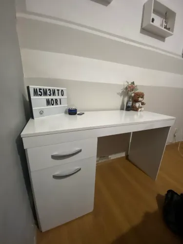 mesa escritorio quarto