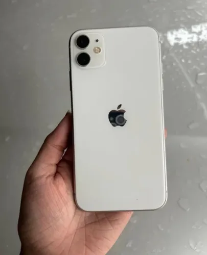 ? iPhone 11 128GB Branco ? Impecável! ?