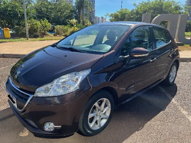 Peugeot 208 Allure 1.5 Flex 8V 5P 2014