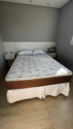 Cama box casal molas ensacadas