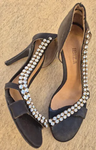 sandália ibiza preta com strass 34
