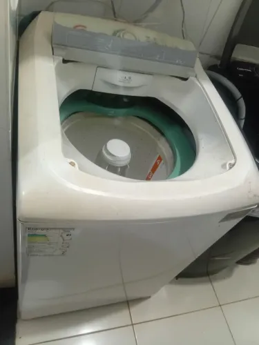 Máquina de lavar Consul 10Kg com defeito
