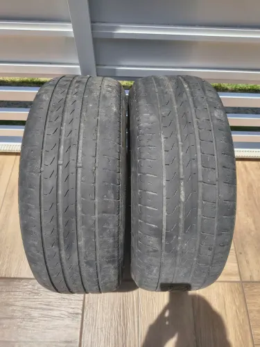 Vendo 2 pneus Pirelli nas medidas 215/50/17