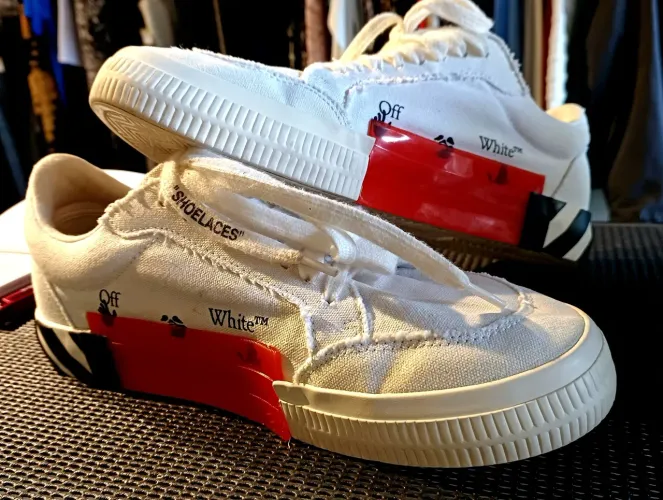Tenis Off White Low Canvas original