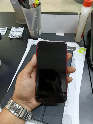 IPHONE 11 RED 64GB