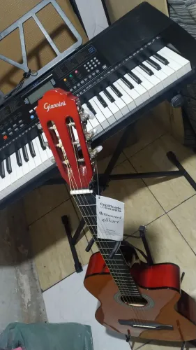 Violão Gianini novo sem uso com capa