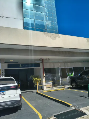 Sala Comercial em Condomínio para Locação em Sorocaba-SP, Vila Trujillo: 2 Banheiros, 1 Va